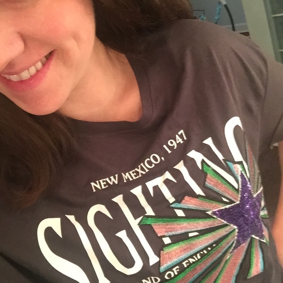 Meet your Posher, Kendra - Picture 1 of 1